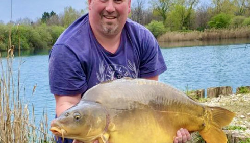 A carp from Golden Carp Lake, Mar 2022