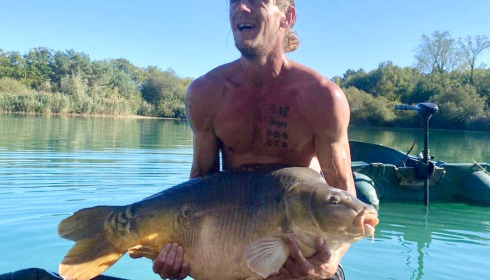 A carp from Golden Carp Lake, Sep 2022
