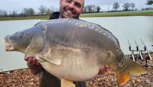 A 38 lb carp from Heart Lake, Mar 2023