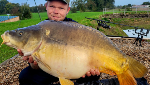 A 28 lb carp from Heart Lake, Nov 2022