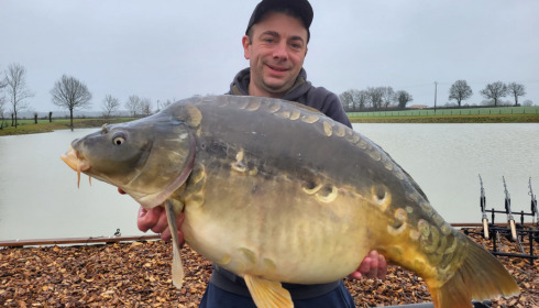 A 36 lb carp from Heart Lake, Mar 2023