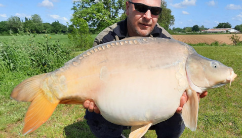 A 41 lb carp from Heart Lake, May 2023