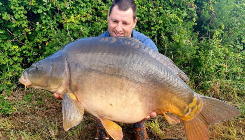 A 44 lb carp from Heart Lake, Nov 2022