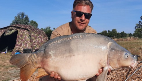 A 26 lb carp from Heart Lake, Dec 2022