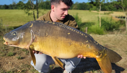 A 26 lb carp from Heart Lake, Jul 2023