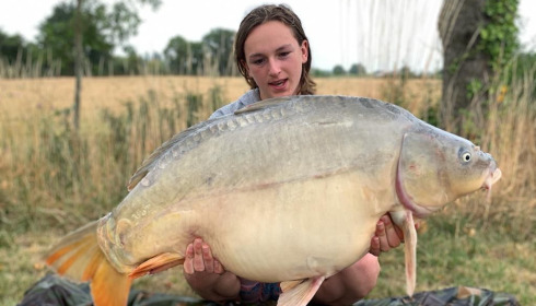 A 39 lb carp from Heart Lake, Nov 2022