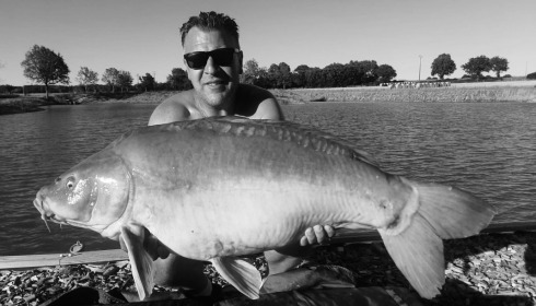 A 33 lb carp from Heart Lake, Dec 2022