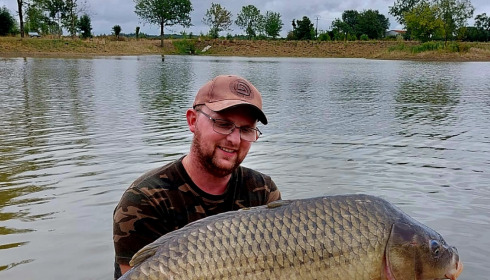 A 35 lb carp from Heart Lake, Dec 2022