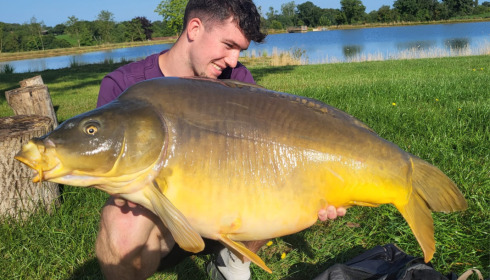 A 36 lb carp from Heart Lake, Jul 2023