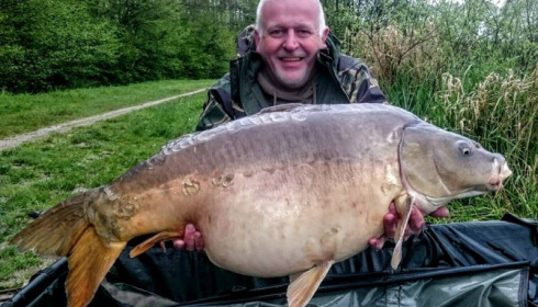 A 50 lb carp from Jonchery 7, May 2016