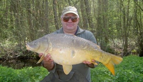 A carp from Jonchery 7, Apr 2013
