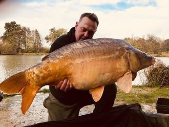 A 42 lb 7 oz carp from Jonchery 7, Mark Chant, Oct 2017