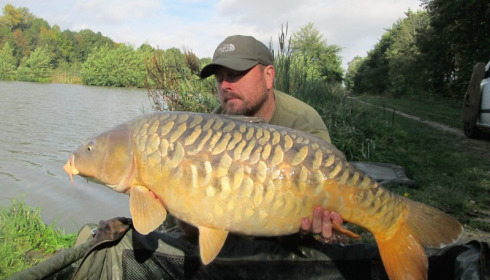 A 34 lb 2 oz carp from Jonchery 7, Robin Ball, Oct 2016