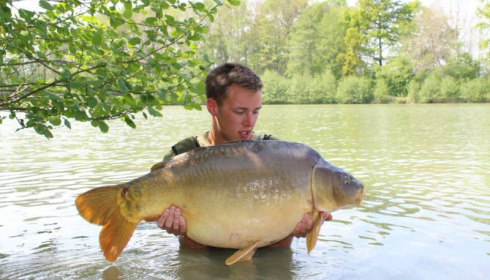 A carp from Jonchery 7, Apr 2014