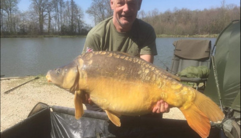A carp from Jonchery 7, Apr 2019
