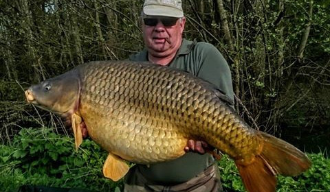 A 51 lb 5 oz carp from Jonchery 7, Apr 2016