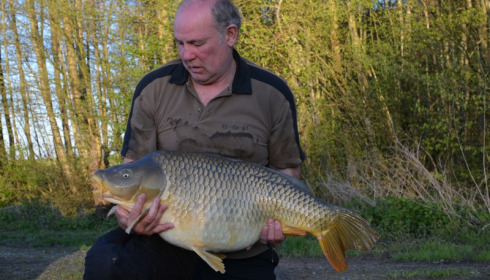 A 36 lb 8 oz carp from Jonchery 7, John Dunn, Apr 2016