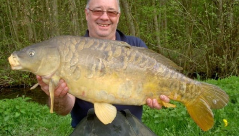 A 39 lb 6 oz carp from Jonchery 7, Apr 2013