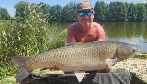 A 44 lb fish from Jonchery 8, Jun 2023