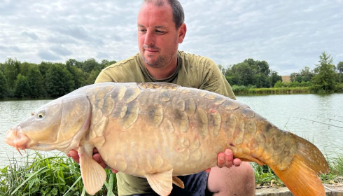 A 27 lb 1 oz carp from Jonchery 8, Rees Burchell, Aug 2022