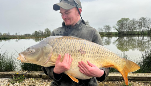A 39 lb carp from Jonchery 8, Ryan Dyson, Apr 2022