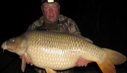 A 44 lb carp from Jonchery, Sep 2019