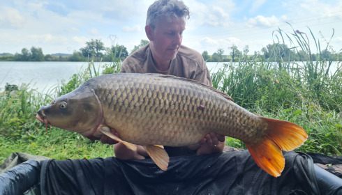 A 57 lb 8 oz fish from Jonchery, Aug 2023