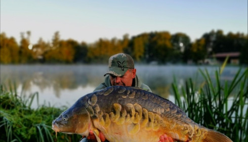 A 41 lb carp from Jonchery, Scott Clark, Aug 2019