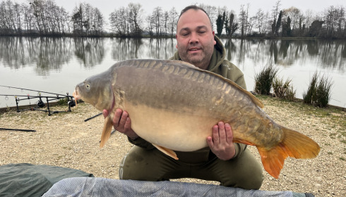 A 38 lb carp from Jonchery, Ian Morris, Mar 2022