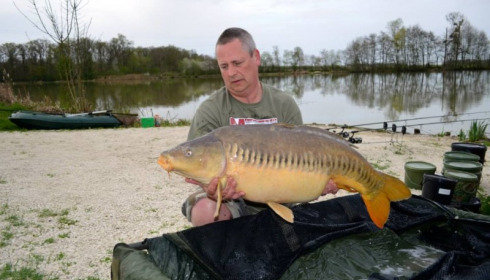 A carp from Jonchery, Swim 2, Apr 2014