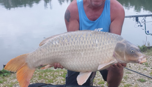 A 40 lb fish from Jonchery, Ghost common, Sep 2021