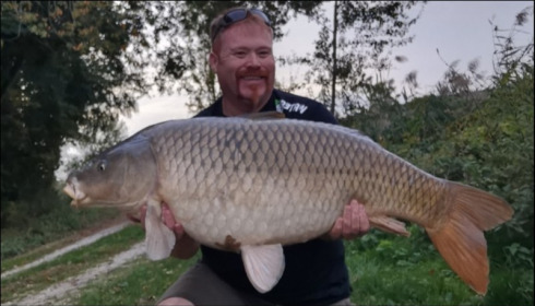 A 36 lb 12 oz carp from Jonchery, Ritchie Bywaters, Oct 2019