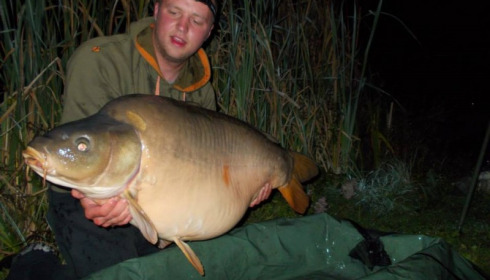 A 53 lb carp from Jonchery, Sep 2014