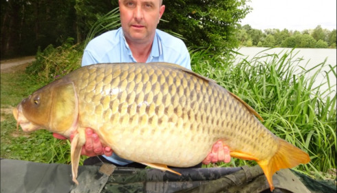 A 42 lb 4 oz carp from Jonchery, Andrew Buckley, Aug 2019