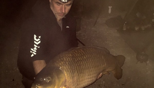 A 42 lb 3 oz carp from Jonchery, Mitchell Keet, Oct 2016