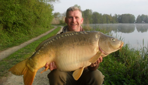 A 41 lb carp from Jonchery, Jason Fox, Apr 2017