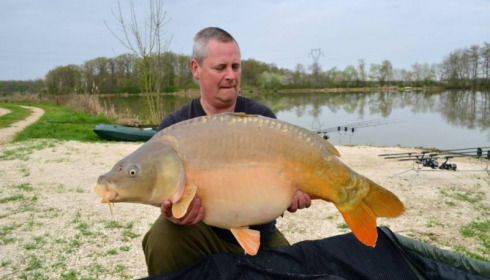 A carp from Jonchery, Swim 2, Apr 2014