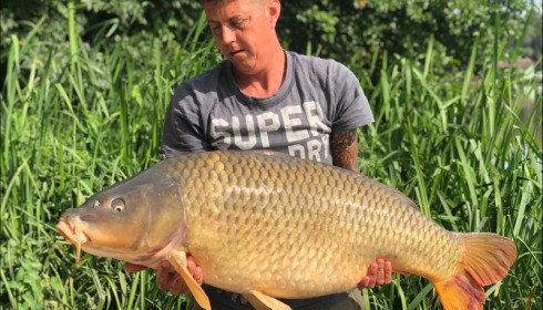 A 55 lb 12 oz carp from Jonchery, Tony Richards, Sep 2019