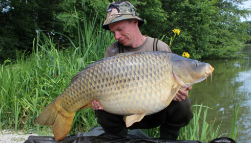 A 52 lb carp from Jonchery, daniel pennycook, May 2017