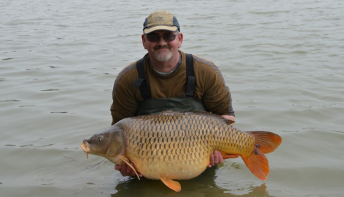 A 48 lb 6 oz carp from Jonchery, David John Tomkinson, Mar 2016