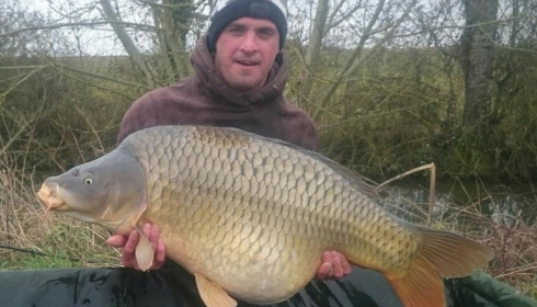 A 43 lb 8 oz carp from Jonchery, Mar 2018