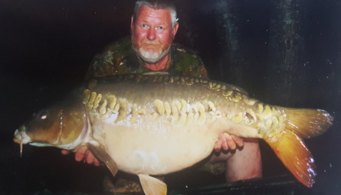 A 50 lb carp from Jonchery, Duncan Stone, Apr 2018