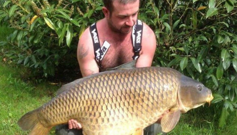 A 59 lb 2 oz carp from Jonchery, Swim 1, May 2015