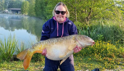 A 48 lb 4 oz carp from Jonchery, Liz Garrett, May 2022