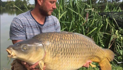 A 35 lb carp from Jonchery, Stephen Morris, Aug 2018