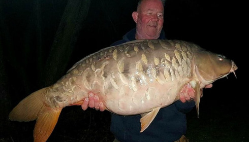 A 42 lb carp from Jonchery, Mar 2018