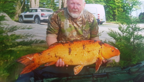 A 28 lb carp from Jonchery, Duncan Stone, Apr 2018