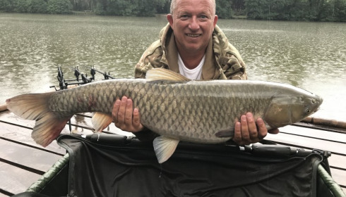 A 32 lb grass carp from La Fonte, Mick Flury, Jul 2017