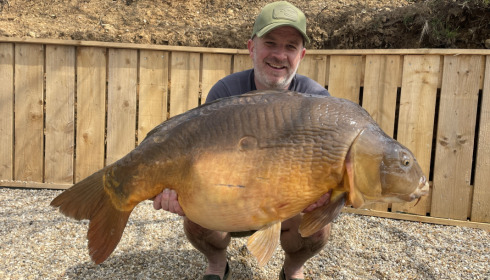 A 44 lb 12 oz carp from La Fonte, Aaron Greenfield, Apr 2023