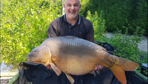A 44 lb carp from La Fonte, Jul 2018